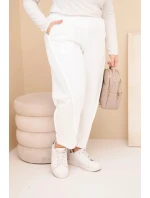 Dámské bavlněné kalhoty Plus Size volného střihu s vysokým pasem ecru Dámské bavlněné kalhoty Plus Size volného střihu s vysokým pasem ecru