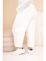 Dámské bavlněné kalhoty Plus Size volného střihu s vysokým pasem ecru Dámské bavlněné kalhoty Plus Size volného střihu s vysokým pasem ecru