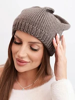 Dámská zimní čepice s ušima a žebrovaným vzorem K440 mocca