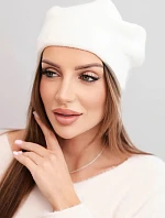 Dámská klasická hladká vlněná čepice beanie K420 ecru