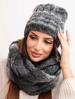 Dámská zimní souprava s mohairovou čepicí a šálou s nadýchanou strukturou K500 grafitová