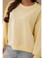 Dámská mikina s výšivkou volného střihu máslová žlutá