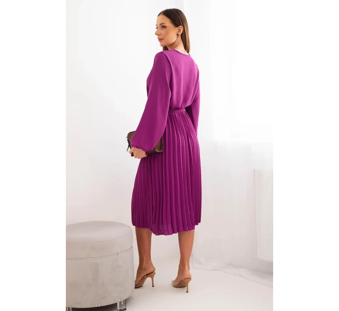 Šaty vázané s plisovaným spodkem tmavě fialová Šaty vázané s plisovaným spodkem tmavě fialová