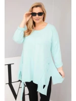 Dámská bavlněná blůza Plus Size s asymetrickým spodním lemem a výřezy mátová Dámská bavlněná blůza Plus Size s asymetrickým spodním lemem a výřezy mátová