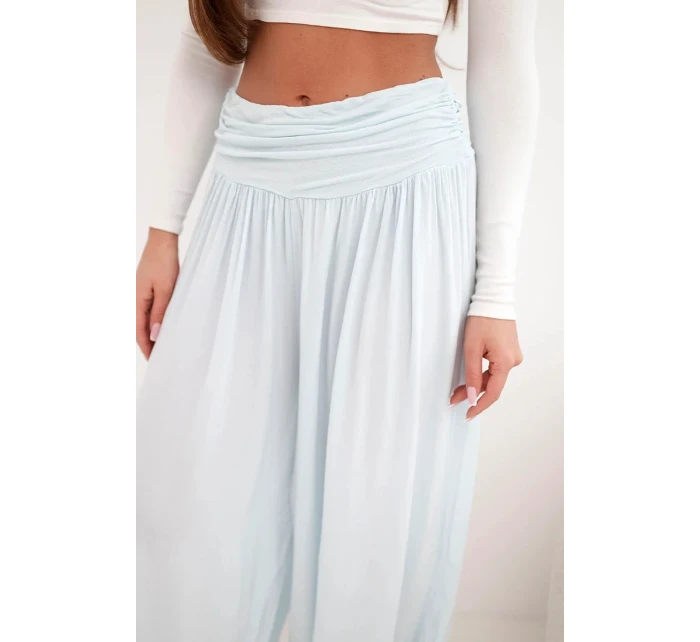 Dámské viskózové kalhoty s širokými nohavicemi a volánky béžový Dámské viskózové kalhoty s širokými nohavicemi a volánky béžový