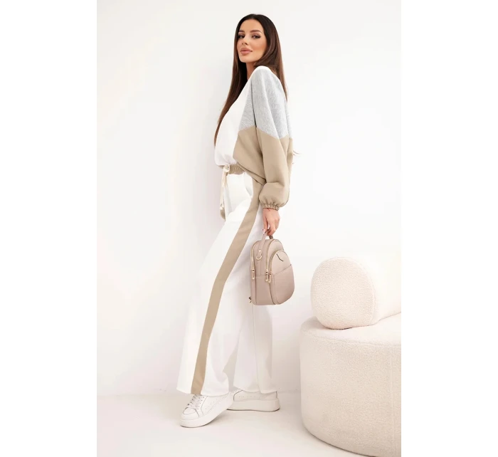 Dámský komplet s volnou mikinou a kalhotami s širokým nohavicemi camelový Dámský komplet s volnou mikinou a kalhotami s širokým nohavicemi camelový