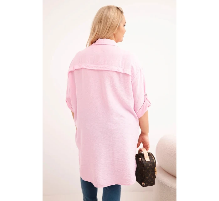 Dámská košile Plus Size z viskózy s delším zadním dílem model 21924527 růžová - K-Fashion Dámská košile Plus Size z viskózy s delším zadním dílem model 21924527 růžová - K-Fashion