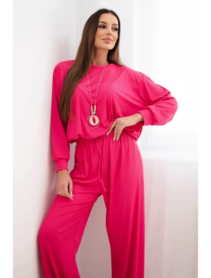 Dámský komplet viskózová mikina s přívěskem a široké kalhoty fuchsie Dámský komplet viskózová mikina s přívěskem a široké kalhoty fuchsie