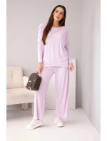 Dámská souprava z viskózy s volnou blůzou a kalhotami světle fialová