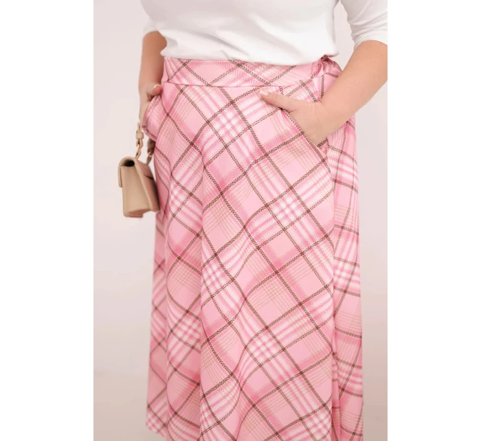Dámská sukně Plus Size kostkovaná s širokým lemem světle růžová Dámská sukně Plus Size kostkovaná s širokým lemem světle růžová