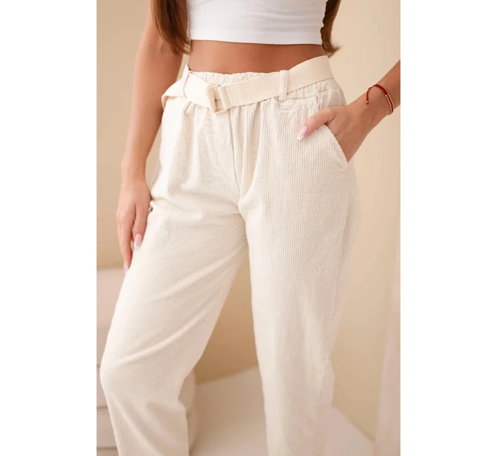 Dámské kordové kalhoty s páskem světle béžové Dámské kordové kalhoty s páskem světle béžové