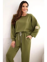 Dámský máslový komplet s volnou mikinou a kalhotami s nápisem LOVE olivový
