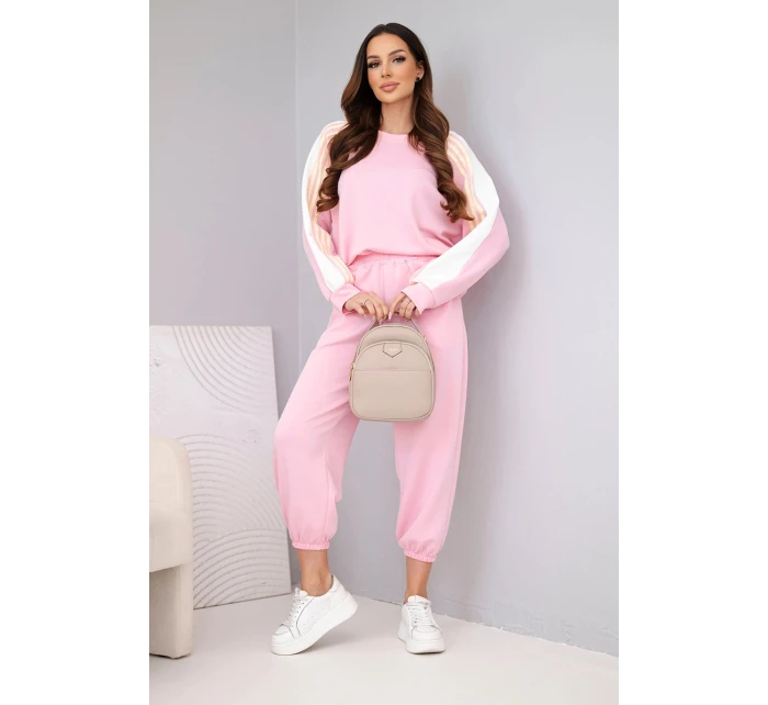 Dámský komplet z měkkého materiálu s lampasem a nápletem světle růžový Dámský komplet z měkkého materiálu s lampasem a nápletem světle růžový