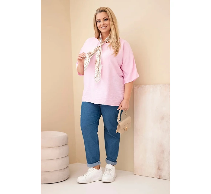 Dámská viskózová halenka Plus Size s krátkým rukávem a ozdobným šátkem bonbónově růžová Dámská viskózová halenka Plus Size s krátkým rukávem a ozdobným šátkem bonbónově růžová