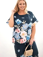 Dámský komplet Plus Size s halenkou a kalhotami s květinovým vzorem a širokými nohavicemi granátový