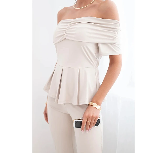 Dámský bavlněný komplet s krátkým rukávem a šortkami žlutý Dámský bavlněný komplet s krátkým rukávem a šortkami žlutý