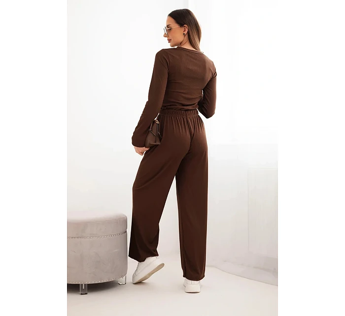Dámský viskózový komplet s blůzou a širokými kalhotami hnědý Dámský viskózový komplet s blůzou a širokými kalhotami hnědý