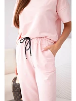 Dámský bavlněný komplet: tričko s krátkým rukávem a teplákové kalhoty pudrově růžová