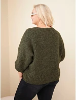 Dámský svetr Plus Size s výstřihem do V a širokým rukávem khaki Dámský svetr Plus Size s výstřihem do V a širokým rukávem khaki
