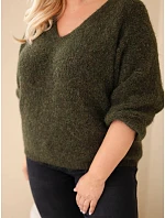 Dámský svetr Plus Size s výstřihem do V a širokým rukávem khaki Dámský svetr Plus Size s výstřihem do V a širokým rukávem khaki