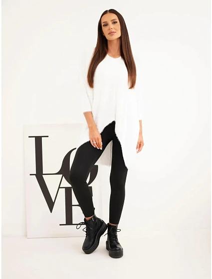 Dámský svetr Plus Size s výstřihem do V ecru Dámský svetr Plus Size s výstřihem do V ecru