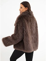 Krátká dámská model 22550888 bunda s velkým límcem hnědá - K-Fashion Krátká dámská model 22550888 bunda s velkým límcem hnědá - K-Fashion