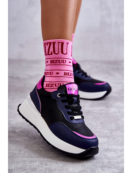 Dámská sportovní obuv na klínku model 21596635 černé a Námořnická modrá - Goe