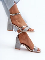 Dámské sandály na nízkém podpatku stříbrné Ploemis