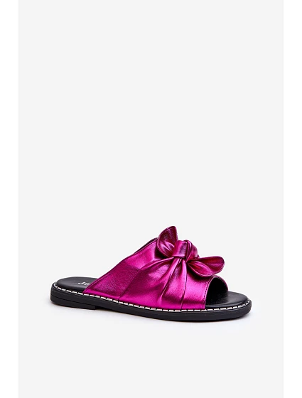 Dámské ploché sandály s výřezy model 21658389 - Boto