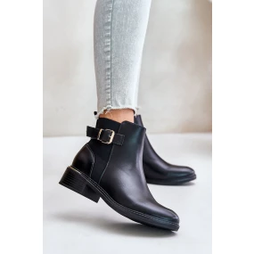 Dámské botky Chelsea na nízkém podpatku zateplené se zlatou sponou černé model 21674332 - Boto Dámské botky Chelsea na nízkém podpatku zateplené se zlatou sponou černé model 21674332 - Boto