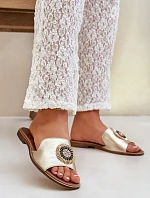 Kožené sandály s ozdobou na plochém podpatku Zazoo 3047/O zlaté