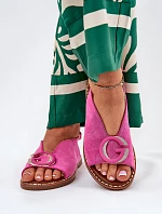 Ploché sandály s ozdobou růžové Haliones