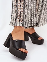 Dámské Pantofle Z Eko Kůže Na Podpatku A Platformě Černé Tamirella