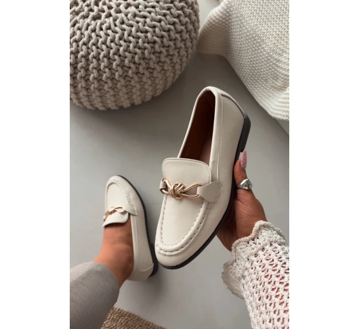 Dámské loafersy s ozdobným detailem světle béžové Rosynne Dámské loafersy s ozdobným detailem světle béžové Rosynne