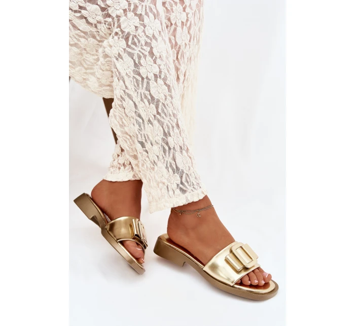 Dámské nazouváky na ploché podrážce s zlatým přezkou Melivra Dámské nazouváky na ploché podrážce s zlatým přezkou Melivra