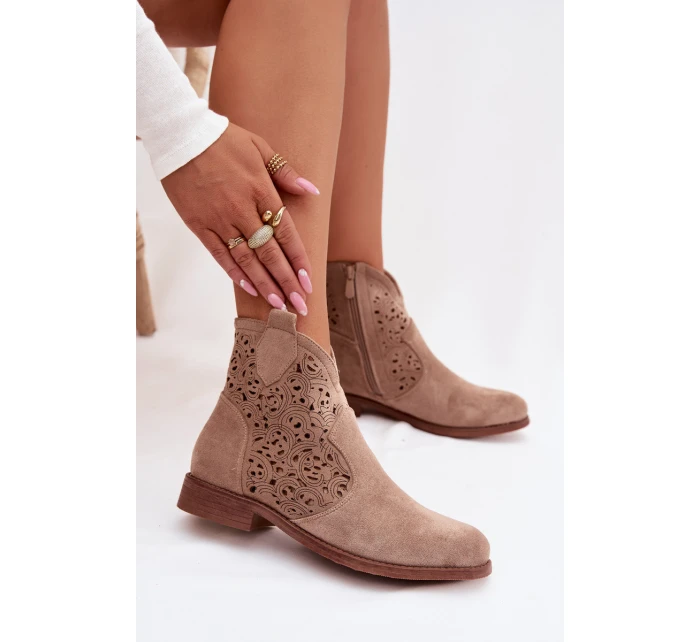 Dámské perforované kotníkové boty na nízkém podpatku S.Barski HY61-8026 Béžové Dámské perforované kotníkové boty na nízkém podpatku S.Barski HY61-8026 Béžové