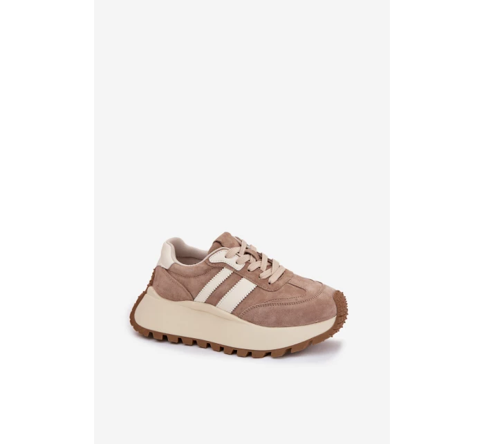 Snídačky z semiše na masivní platformě D&A GR61-5986 Béžové Snídačky z semiše na masivní platformě D&A GR61-5986 Béžové