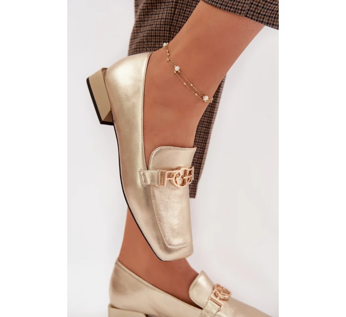 Kožené dámské mokasiny s ozdobným detailem D&A CR61-3125 zlaté Kožené dámské mokasiny s ozdobným detailem D&A CR61-3125 zlaté