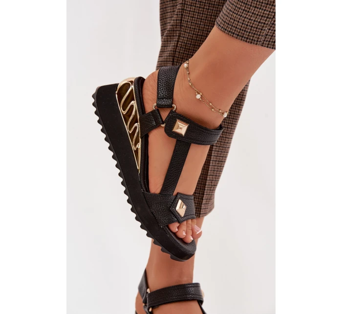 Kožené dámské sandály na platformě D&A CR61-3070 Černé Kožené dámské sandály na platformě D&A CR61-3070 Černé