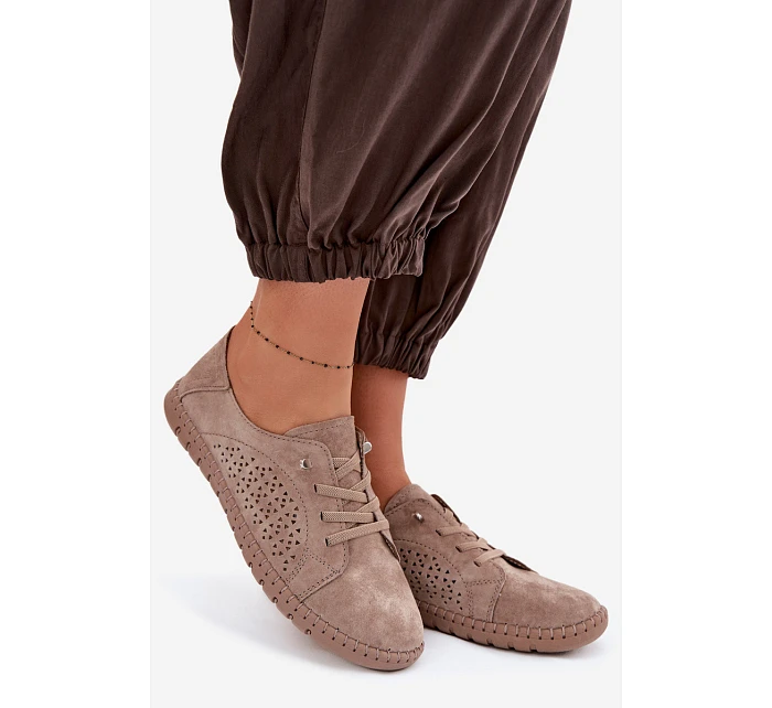 Dámské perforované polobotky z přírodního semiše světle hnědé Feliva Dámské perforované polobotky z přírodního semiše světle hnědé Feliva