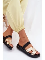 Kožené dámské pantofle s přezkou Zlaté Lemela Kožené dámské pantofle s přezkou Zlaté Lemela