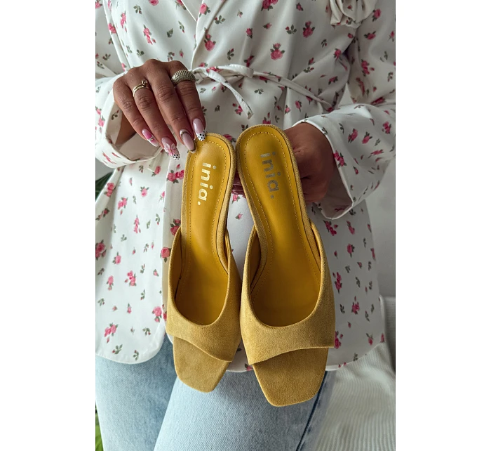 Dámské pantofle na tenkém podpatku Žluté Revina Dámské pantofle na tenkém podpatku Žluté Revina