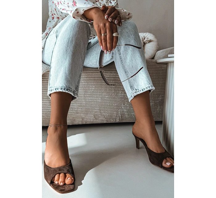 Dámské pantofle na tenkém podpatku Čokoládové Revina Dámské pantofle na tenkém podpatku Čokoládové Revina