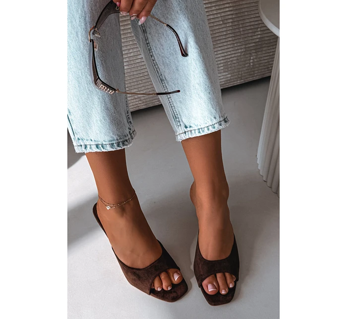 Dámské pantofle na tenkém podpatku Čokoládové Revina Dámské pantofle na tenkém podpatku Čokoládové Revina