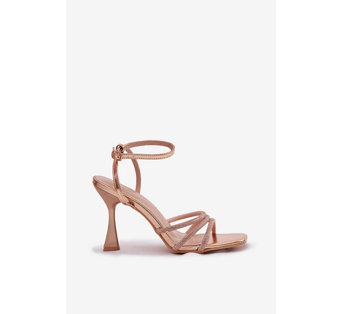Dámské sandály na podpatku se zdobenými pásky Šampaňské Gedira Dámské sandály na podpatku se zdobenými pásky Šampaňské Gedira