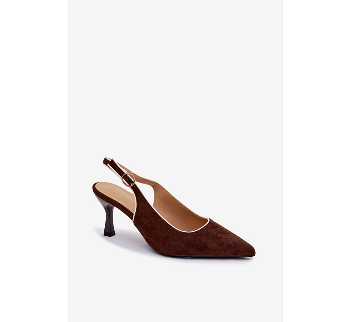 Dámské sandály na podpatku s lemovkou Čokoládové model 22111349 - Boto Dámské sandály na podpatku s lemovkou Čokoládové model 22111349 - Boto