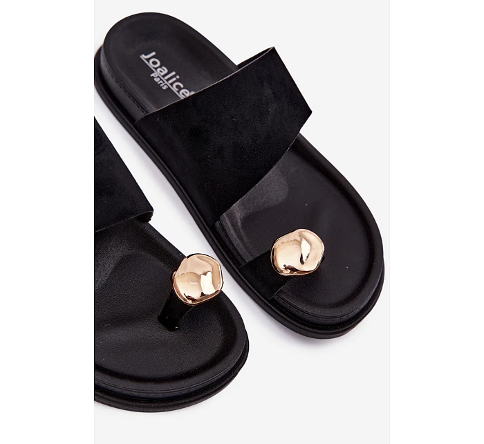 Dámské Pantofle Černé se Zlatým Detalem model 22122586 - Boto Dámské Pantofle Černé se Zlatým Detalem model 22122586 - Boto