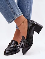 Kožené lakované dámské lodičky na podpatku Vinceza 18116 Černé