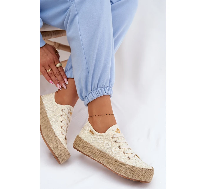 Krajkové tenisky Espadryle na platformě Lee Cooper LCW-26-31-4328 Béžové Krajkové tenisky Espadryle na platformě Lee Cooper LCW-26-31-4328 Béžové