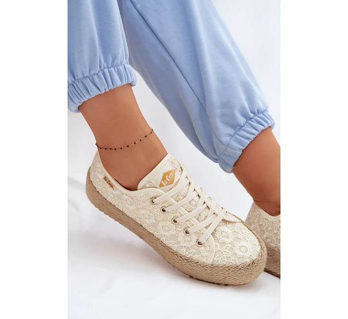 Krajkové tenisky Espadryle na platformě Lee Cooper LCW-26-31-4328 Béžové Krajkové tenisky Espadryle na platformě Lee Cooper LCW-26-31-4328 Béžové